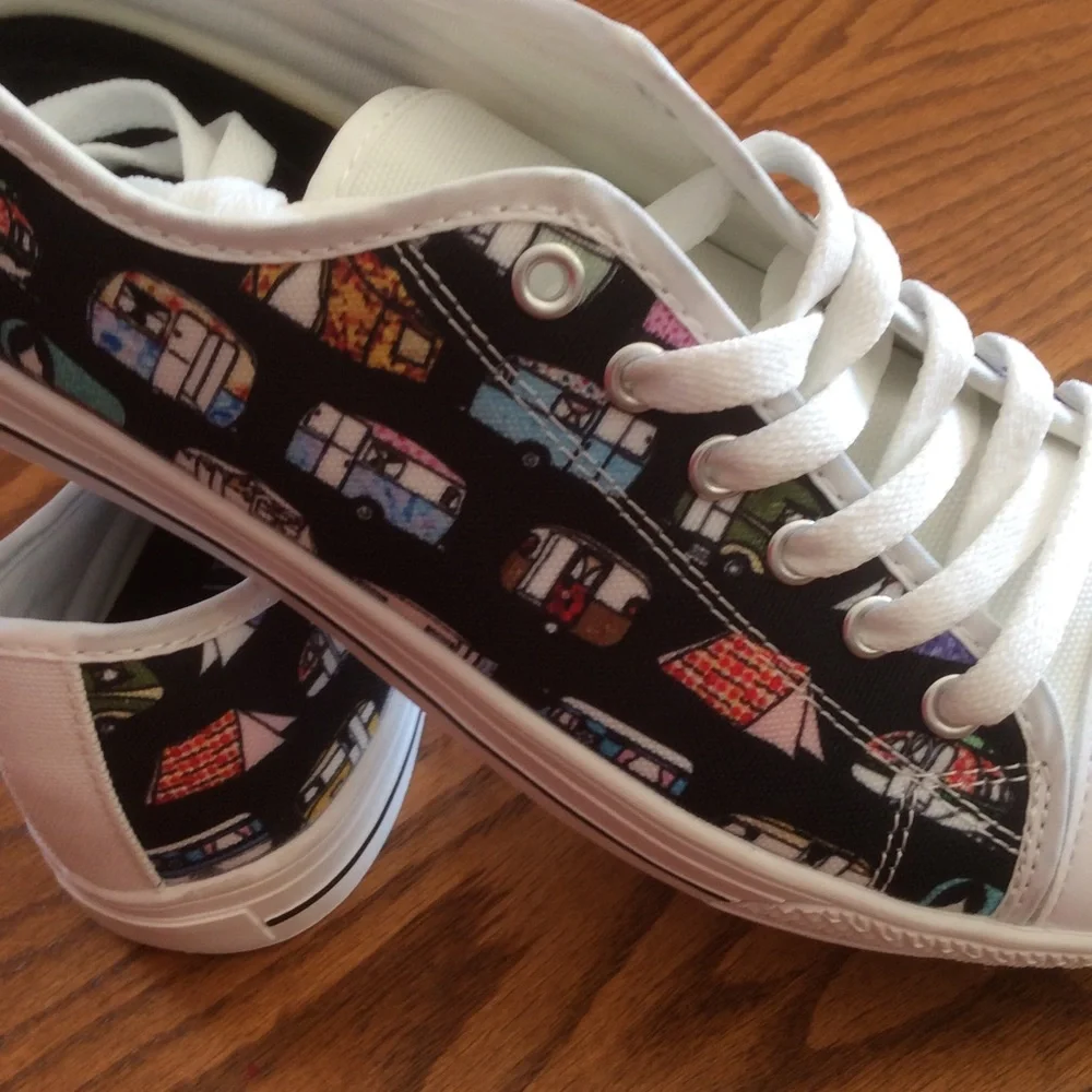 NWOT Camping Women’s Sneakers, Sz 7-7.5 (Euro 38)